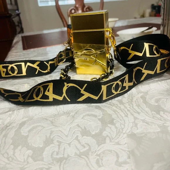 YSL crossbody bag 🔥🔥🔥 - Picture 4 of 8